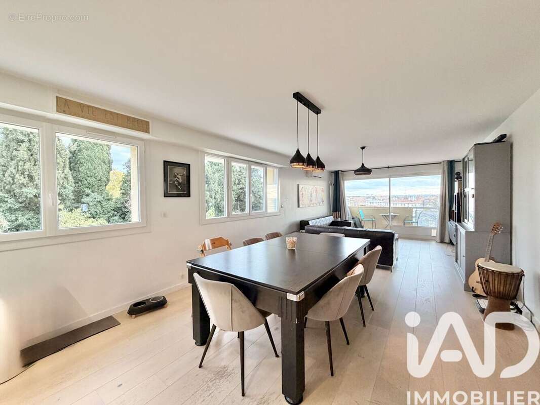 Photo 3 - Appartement à SALON-DE-PROVENCE