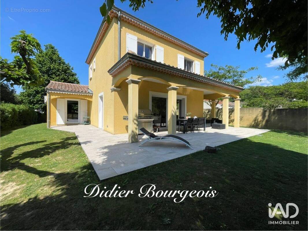Photo 1 - Maison à VALENCE