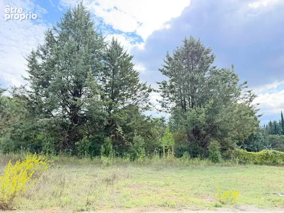 Photo Terrain à Peynier au prix de 275 000€
