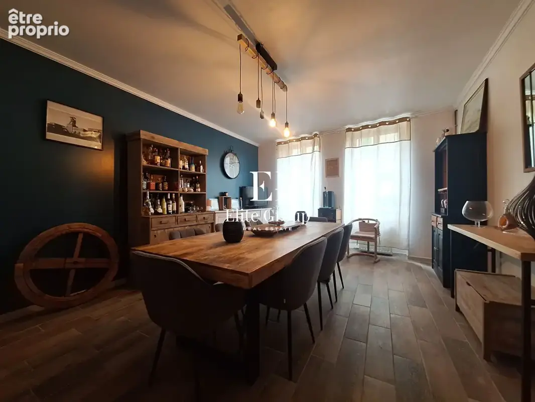 A vendre maison de ville Châteauneuf Sur Charente 10 pièces 272m² - photo 4