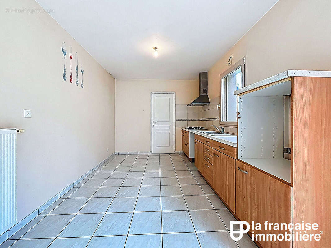 Maison à SAINT-GILLES