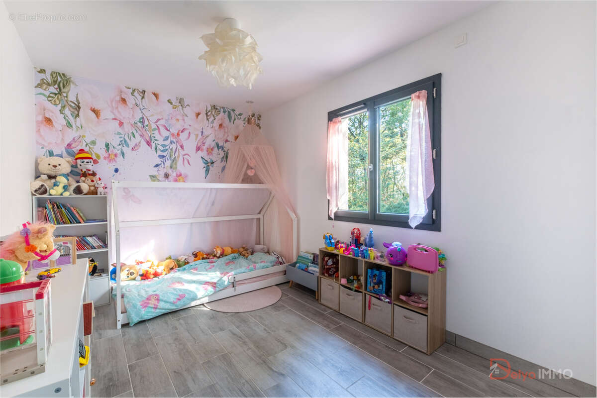 Maison contemporaine T5 avec piscine - photo 8