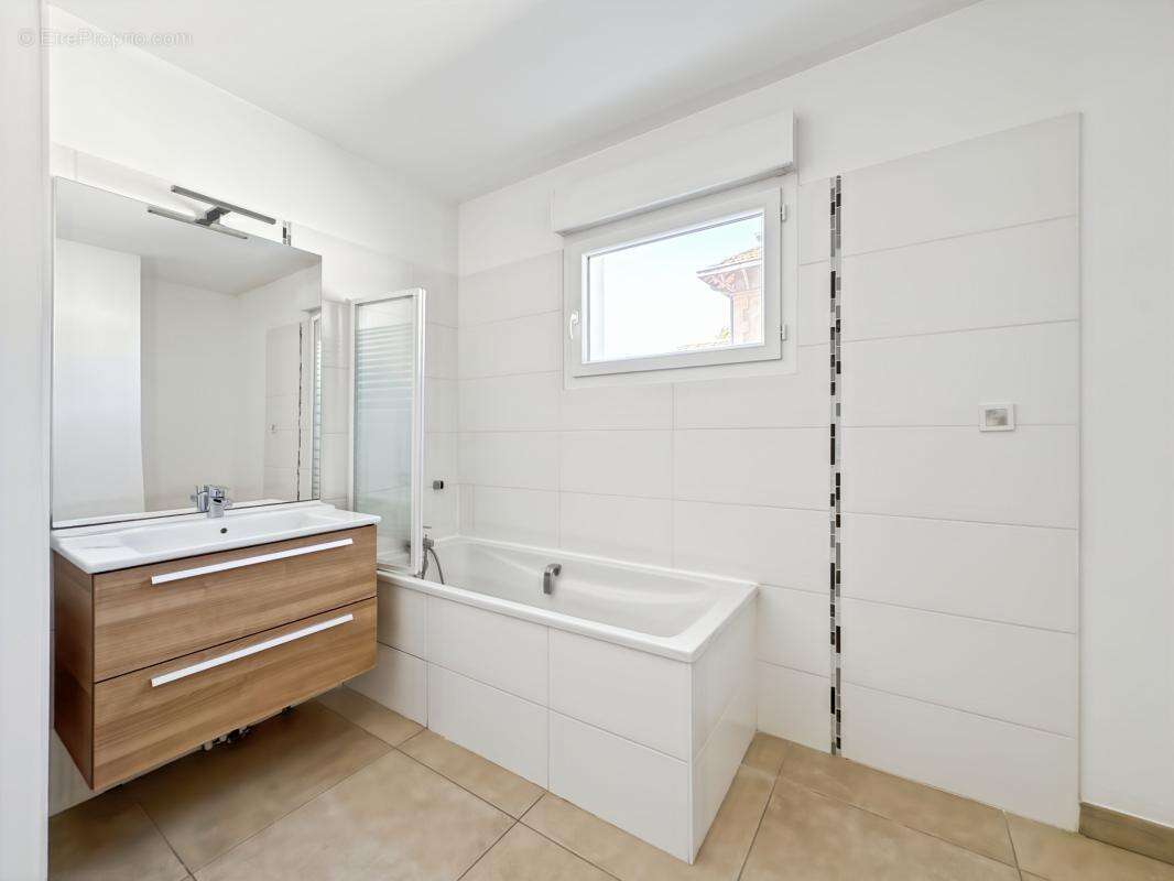 Appartement à VALENCE
