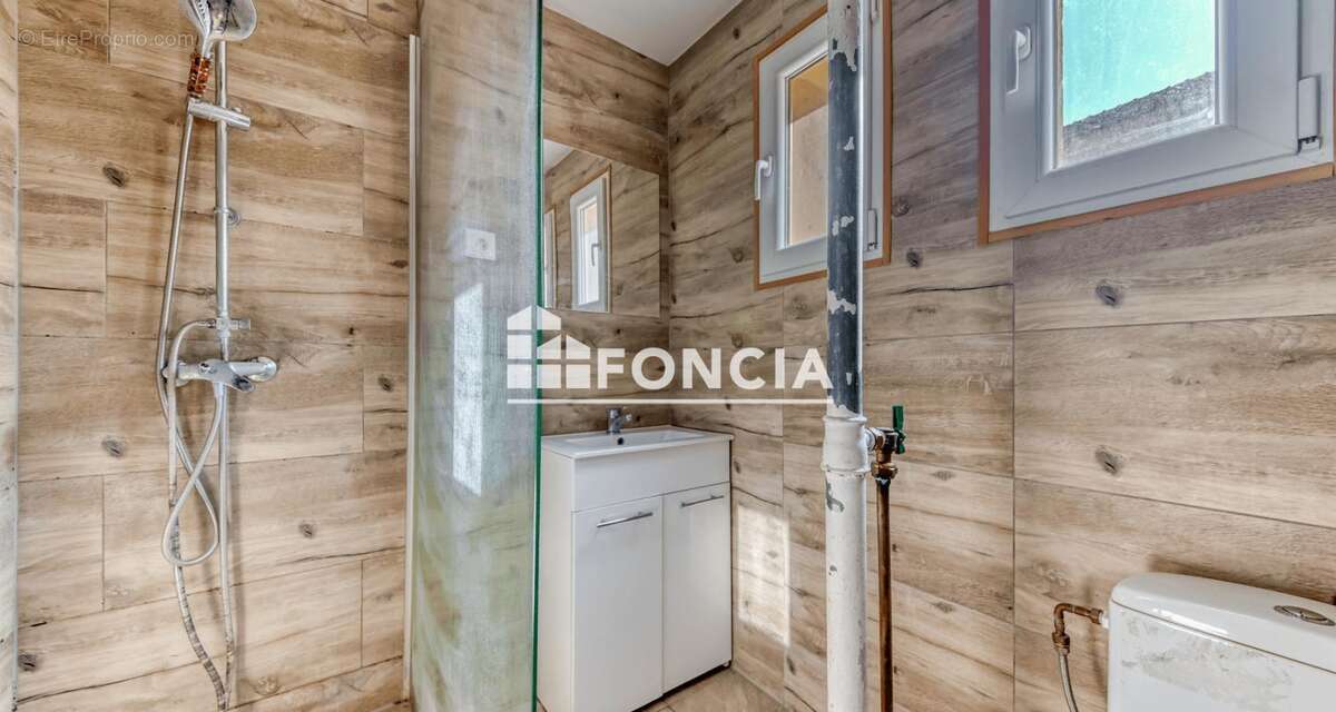 Appartement à LYON-7E