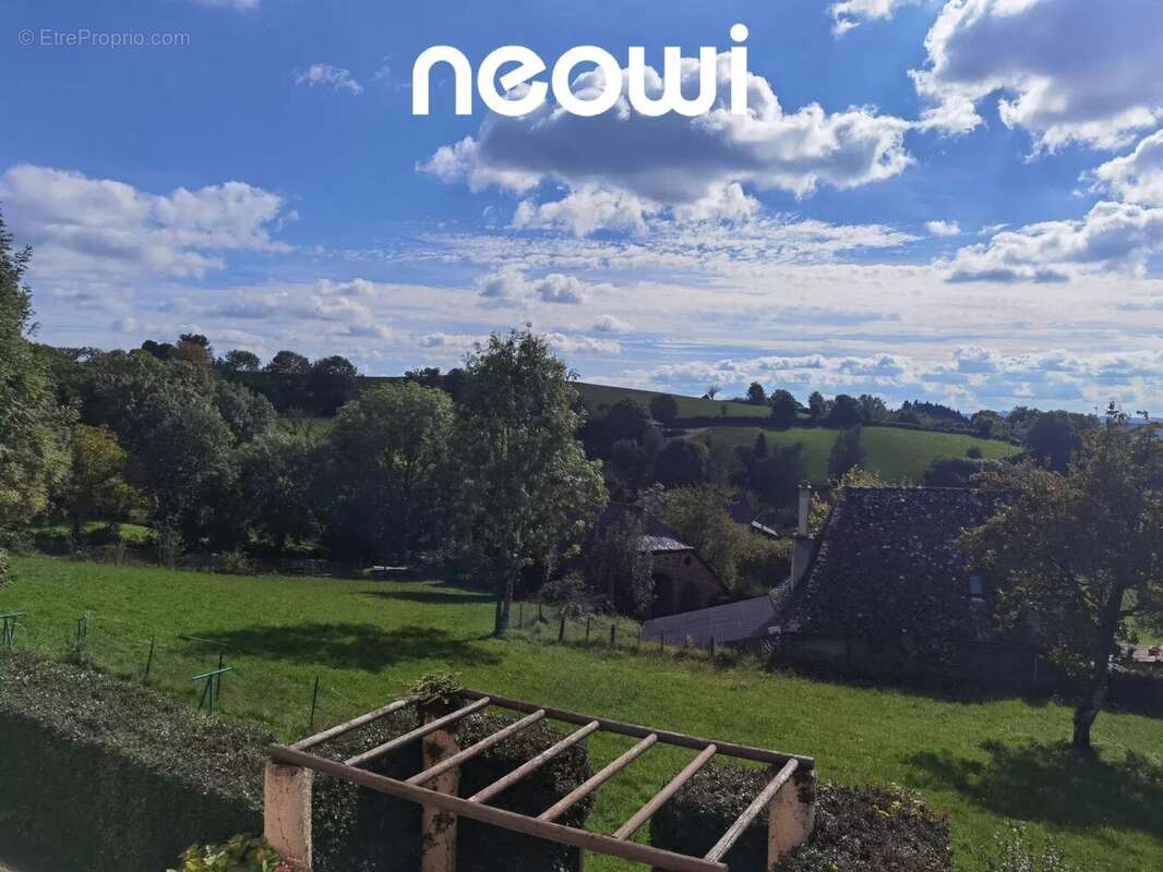 Maison à VEZELS-ROUSSY