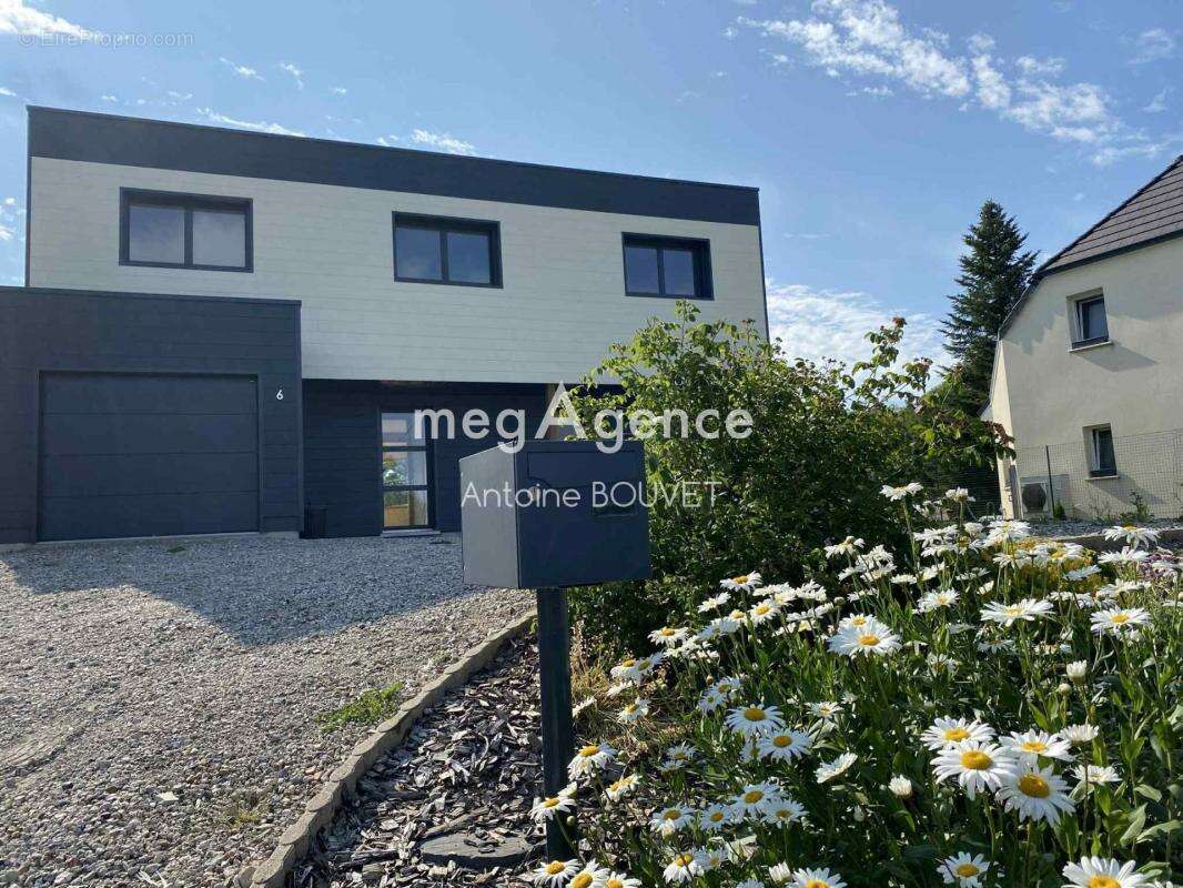 Pavillon 7 pieces - 6 chambres - garage - jardin - photo 16
