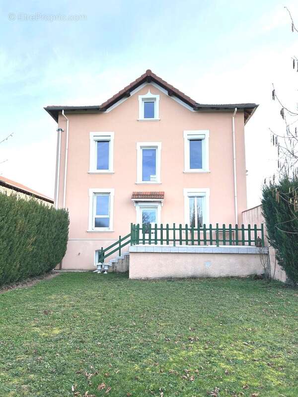 Maison à SAINT-JODARD