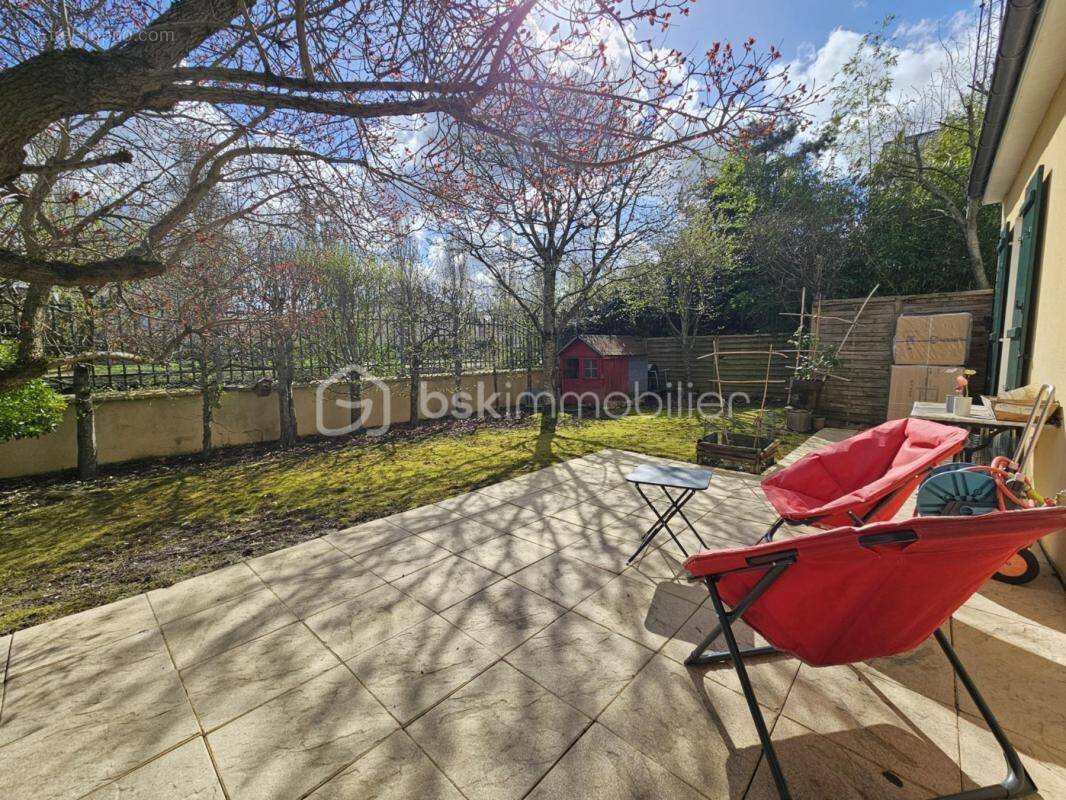 Maison à LES PAVILLONS-SOUS-BOIS