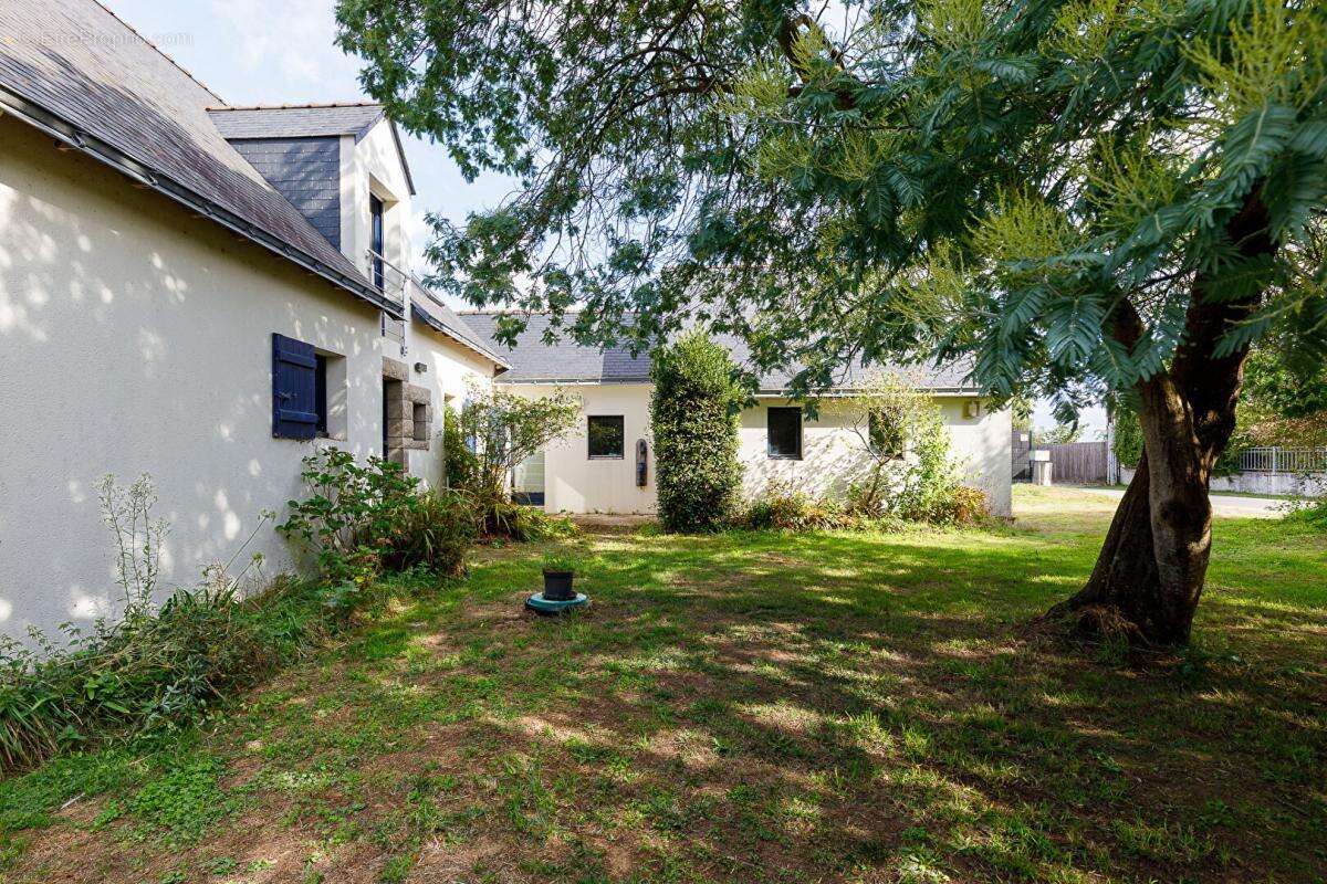 Guérande - Campagne - Superbe familiale - 5 Chambres -  Double garage - photo 4