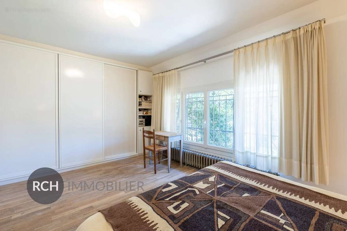 Maison à VILLIERS-SAINT-FREDERIC