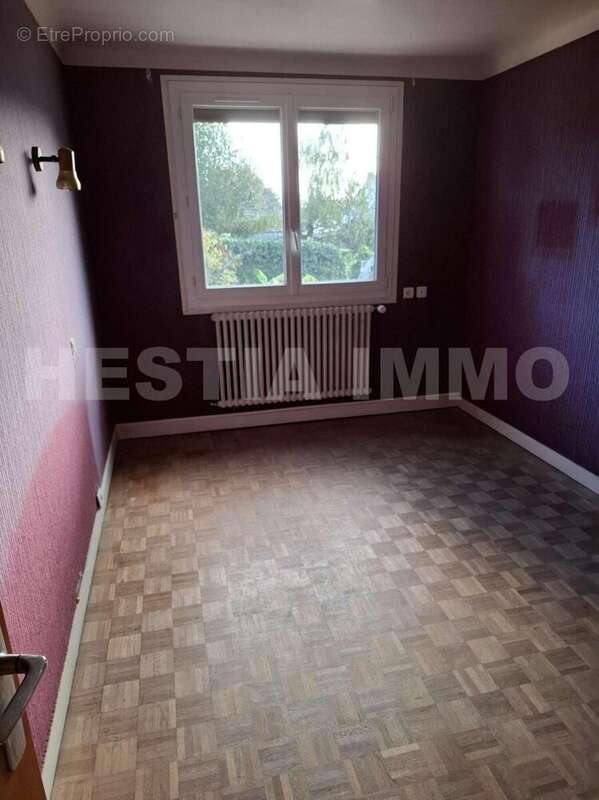 _copie-0_20251024_110409 - Maison à LA CHAPELLE-SUR-ERDRE