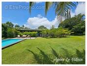 Maison à SAINTE-ROSE