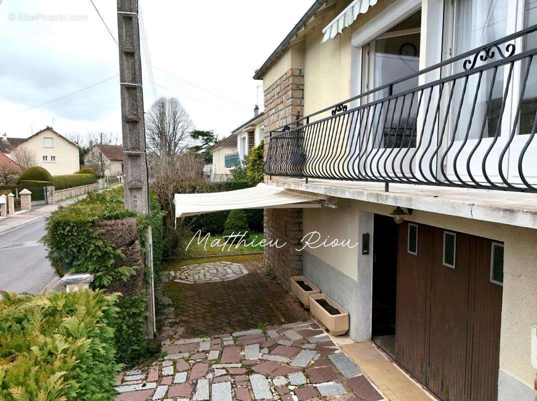 Maison à LA SOUTERRAINE