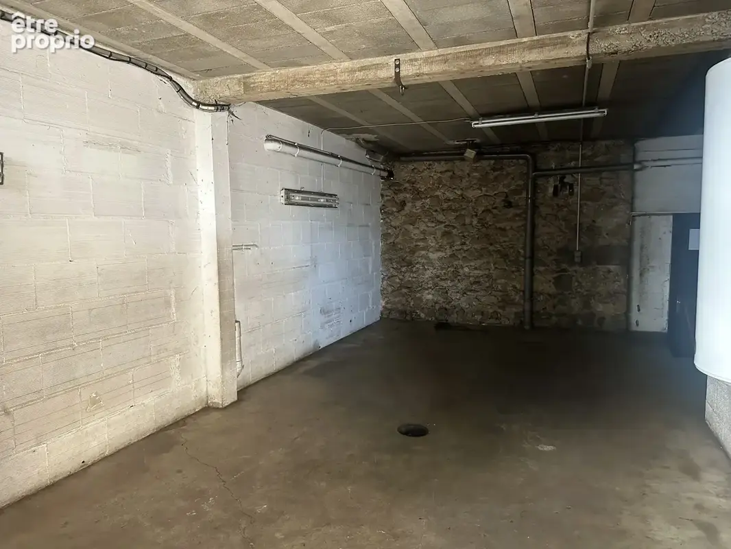 Maison de ville mitoyenne d'environ 85m2 avec terrain constructible - photo 8
