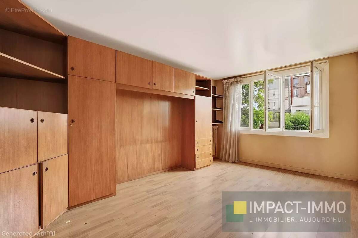 Appartement à LEVALLOIS-PERRET