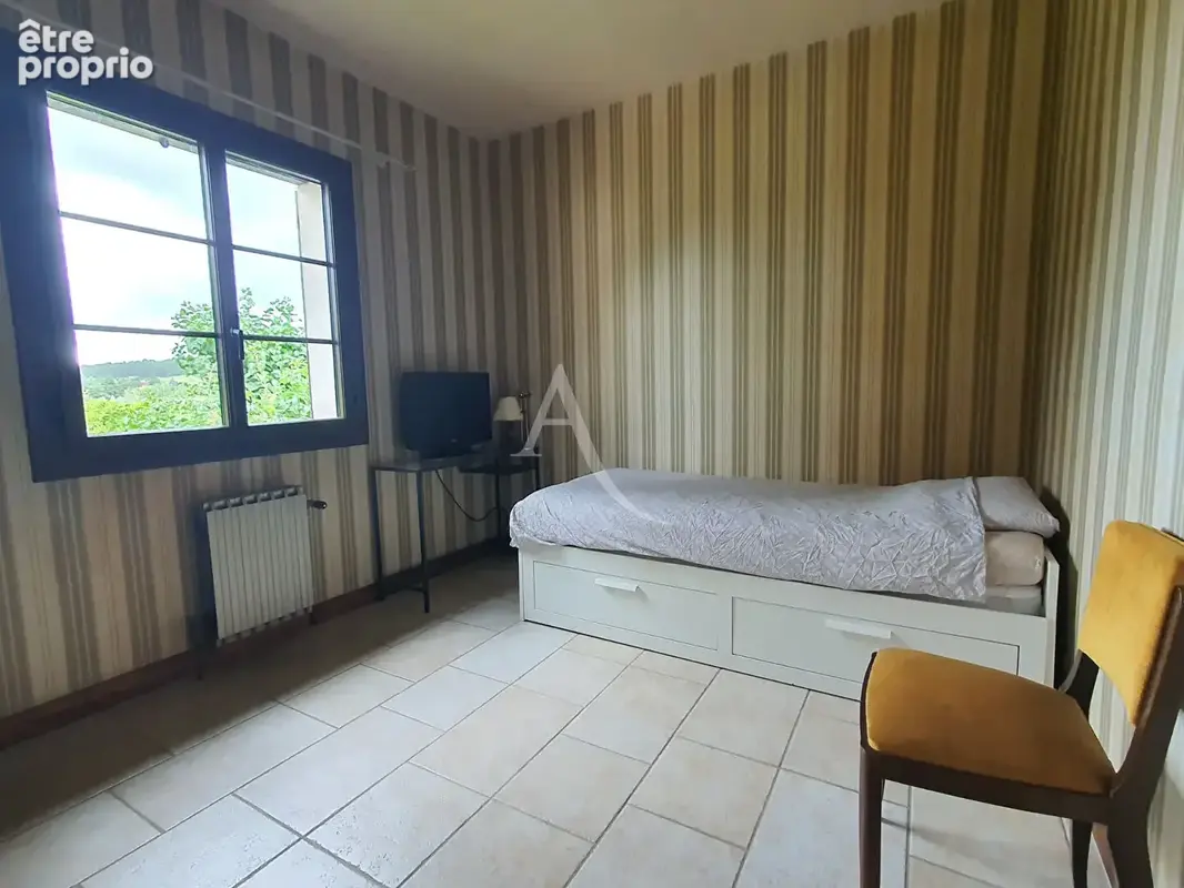 EXCLUSIVITE Noyers Sur Cher 6 pièces-Secteur paisible! - photo 12