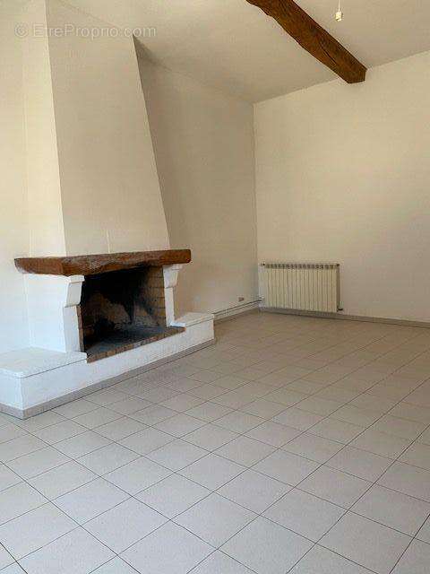 Belle maison ancienne avec jardin - 2 garages + dependances - photo 15