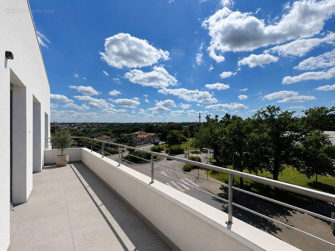 Appartement à ARTIGUES-PRES-BORDEAUX
