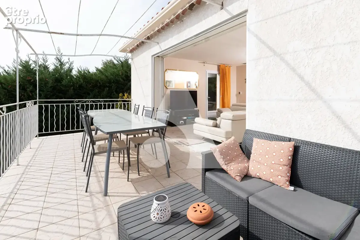 Auriol, moulin du redon, villa 136 m², 4 chambres, piscine, vue dégagée - photo 6