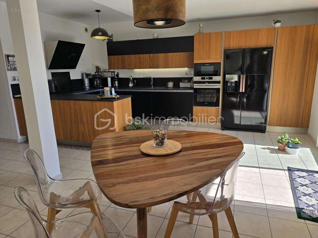 EXCLUSIVITÉ – T3 de standing en front de mer – Terrasse de 70 m², vue mer et intimité absolue - photo 7