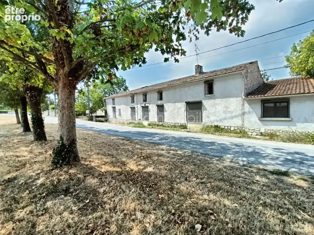 Maison à ARCES