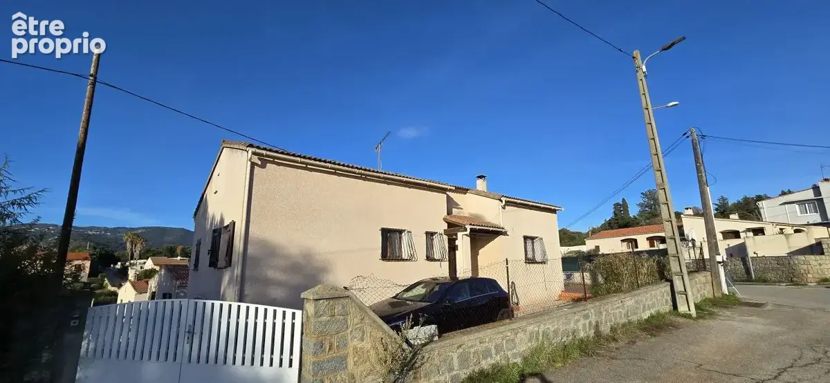 Maison 8 pièces 180 m² à vendre à Ajaccio (20000) - photo 3