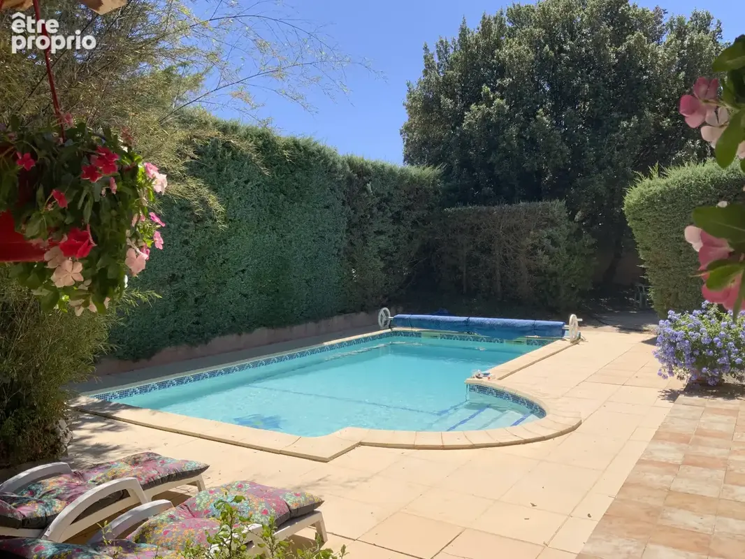 Charmante villa de plain pied avec piscine. - photo 5