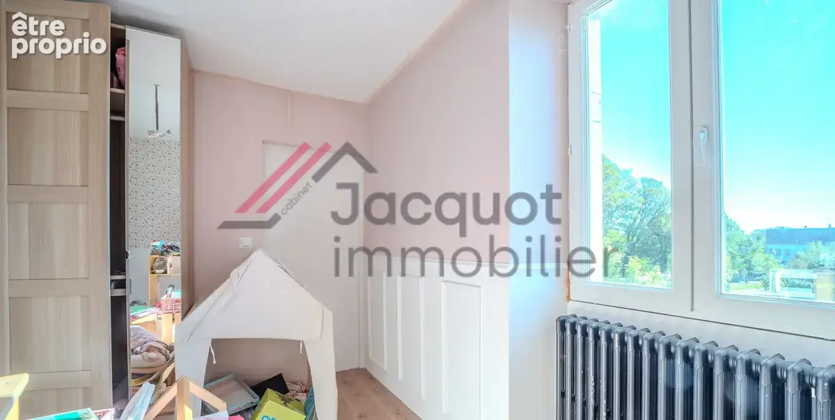 Maison 4 pièces 88 m² à vendre à Lons-Le-Saunier (39000) - photo 4