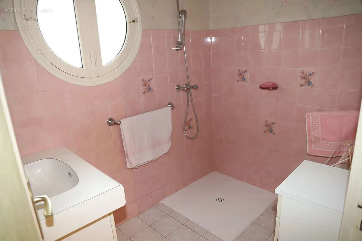 Maison à SAINT-JEAN-DU-FALGA