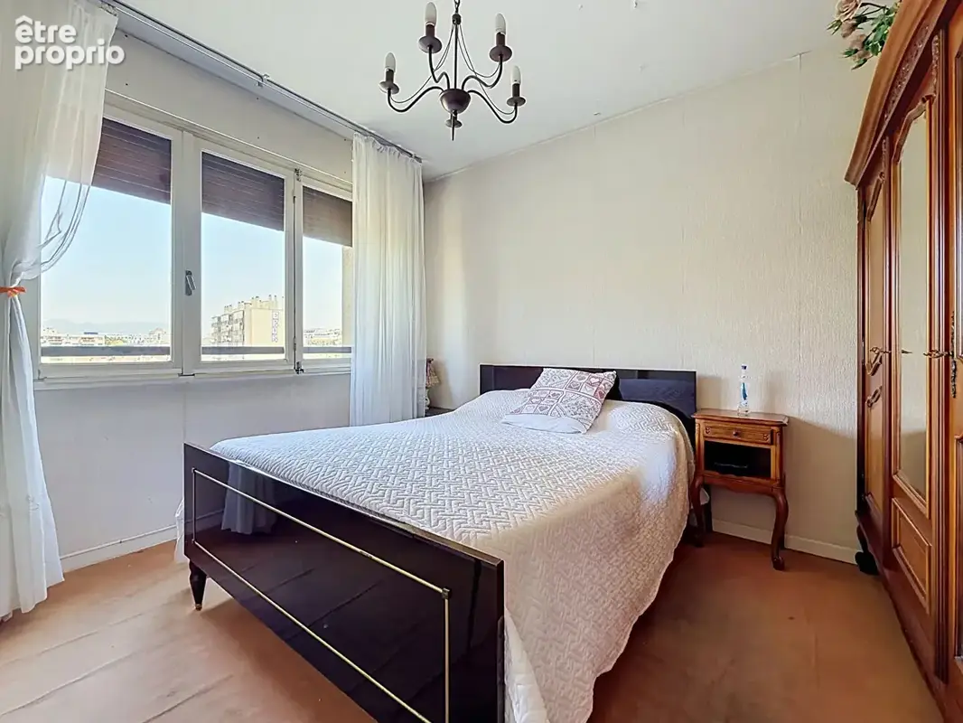 Appartement Marseille  T3/4  avec balcon Chartreux - photo 7