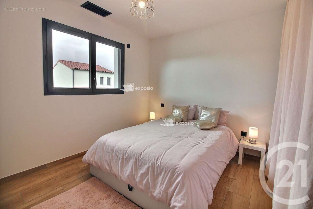 Maison à VILLELONGUE-DE-LA-SALANQUE