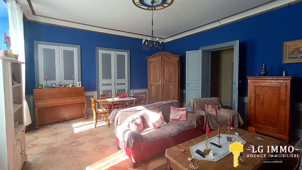 Maison à LORIGNAC
