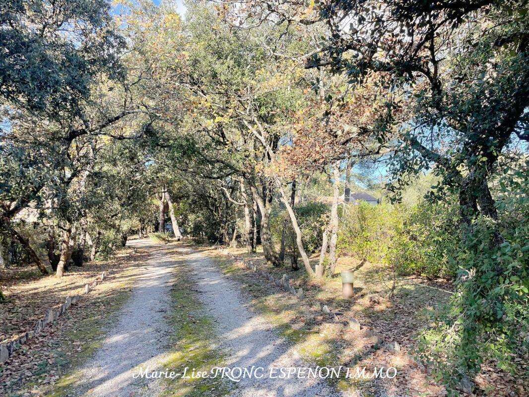 Maison à PERNES-LES-FONTAINES