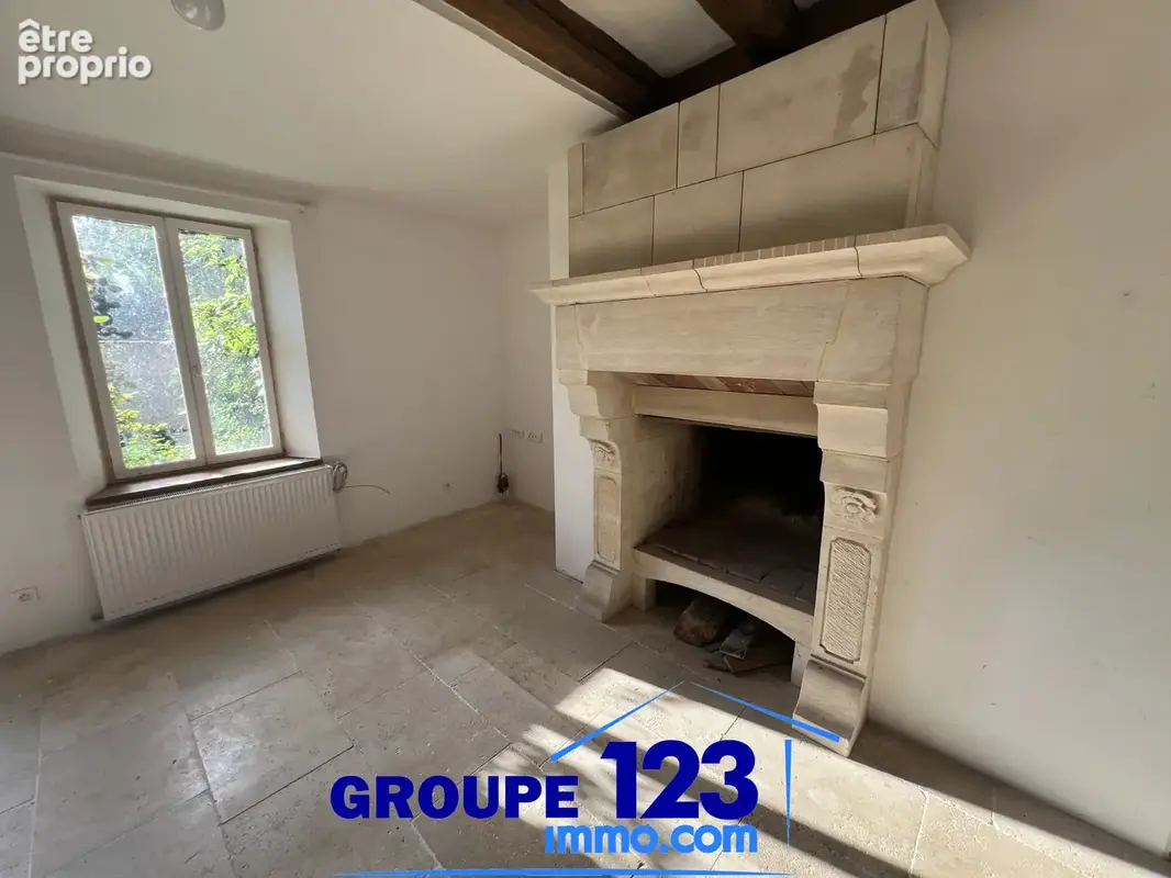 TOUCY   Maison de caractère rénovée, entre campagne et commodités - photo 6