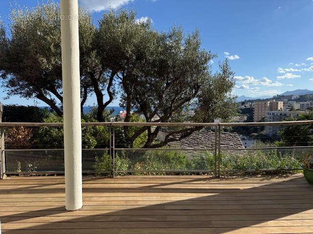 Appartement à VILLE-DI-PIETRABUGNO