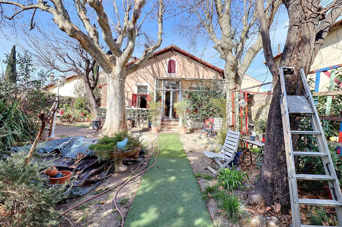 Maison à MARSEILLE-13E