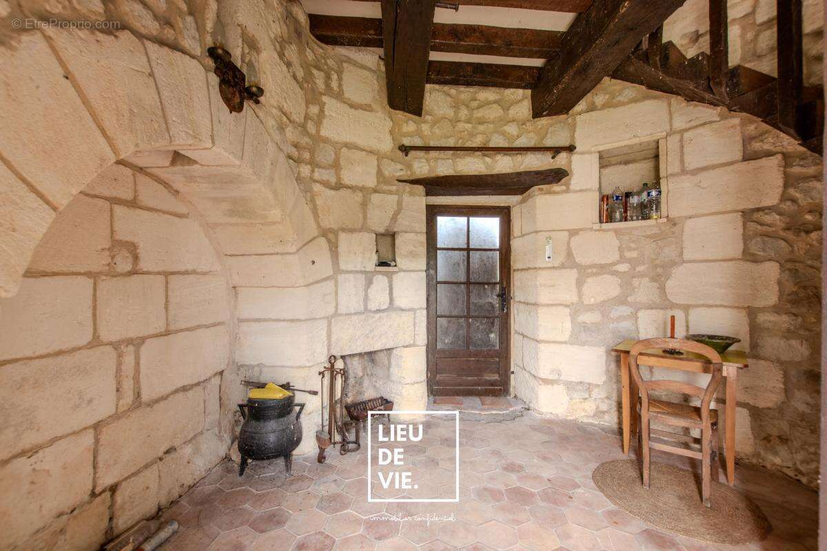 Maison à VILLEGOUGE