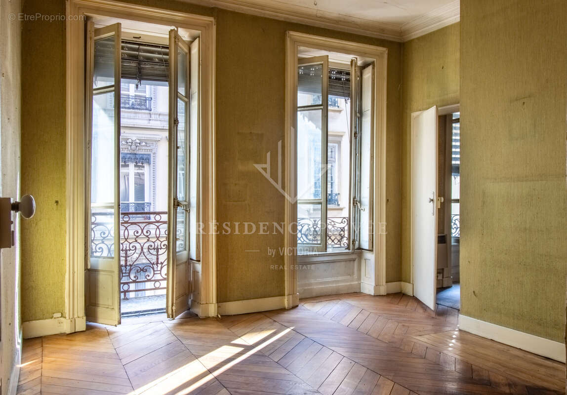Appartement à LYON-6E