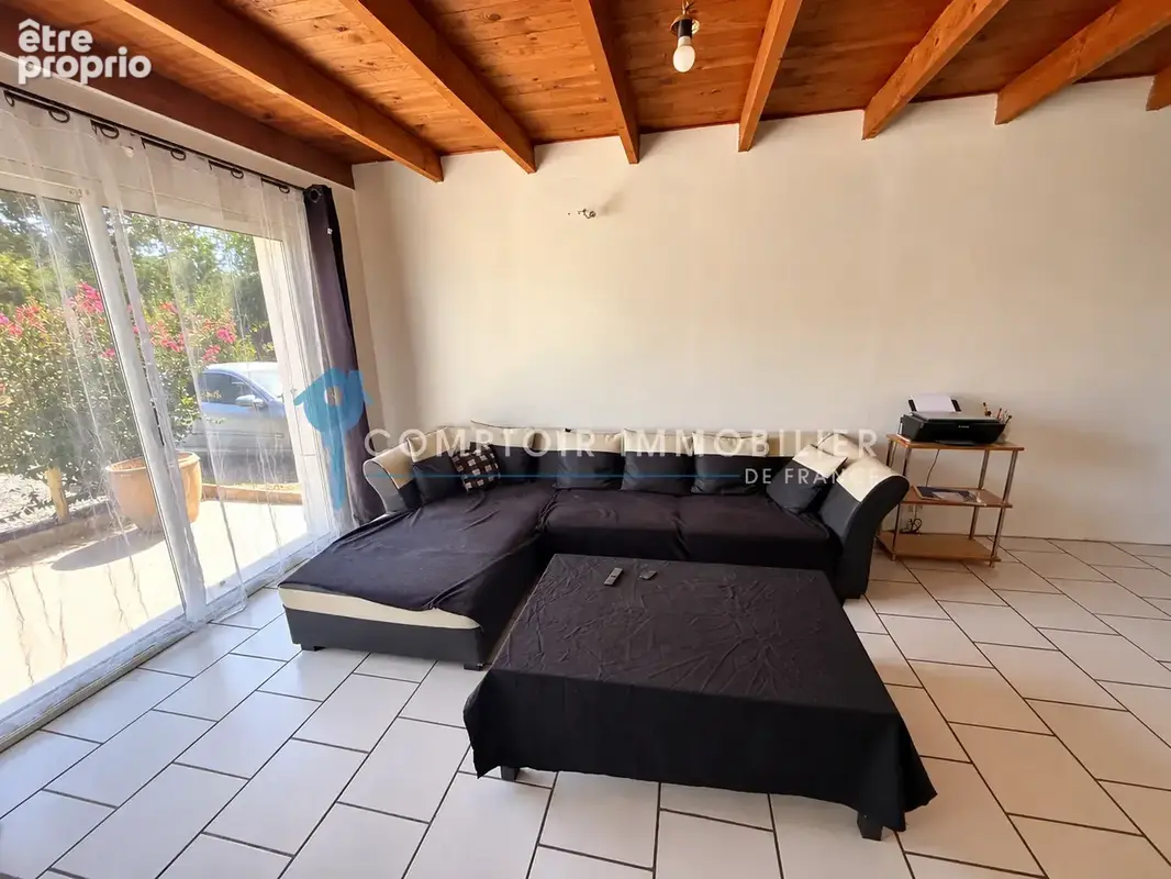 Maison 5 pièces avec terrain clos, dépendances et prestations de qualité   Ruoms - photo 10