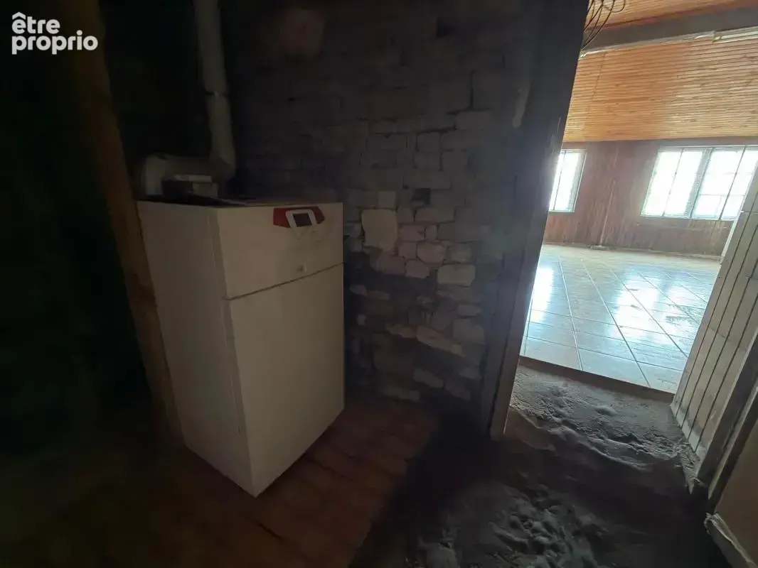 Corpe (85320) au calme adorable maison en pierres 4 chambres a rafraichir avec annexe et jardin clos - photo 25