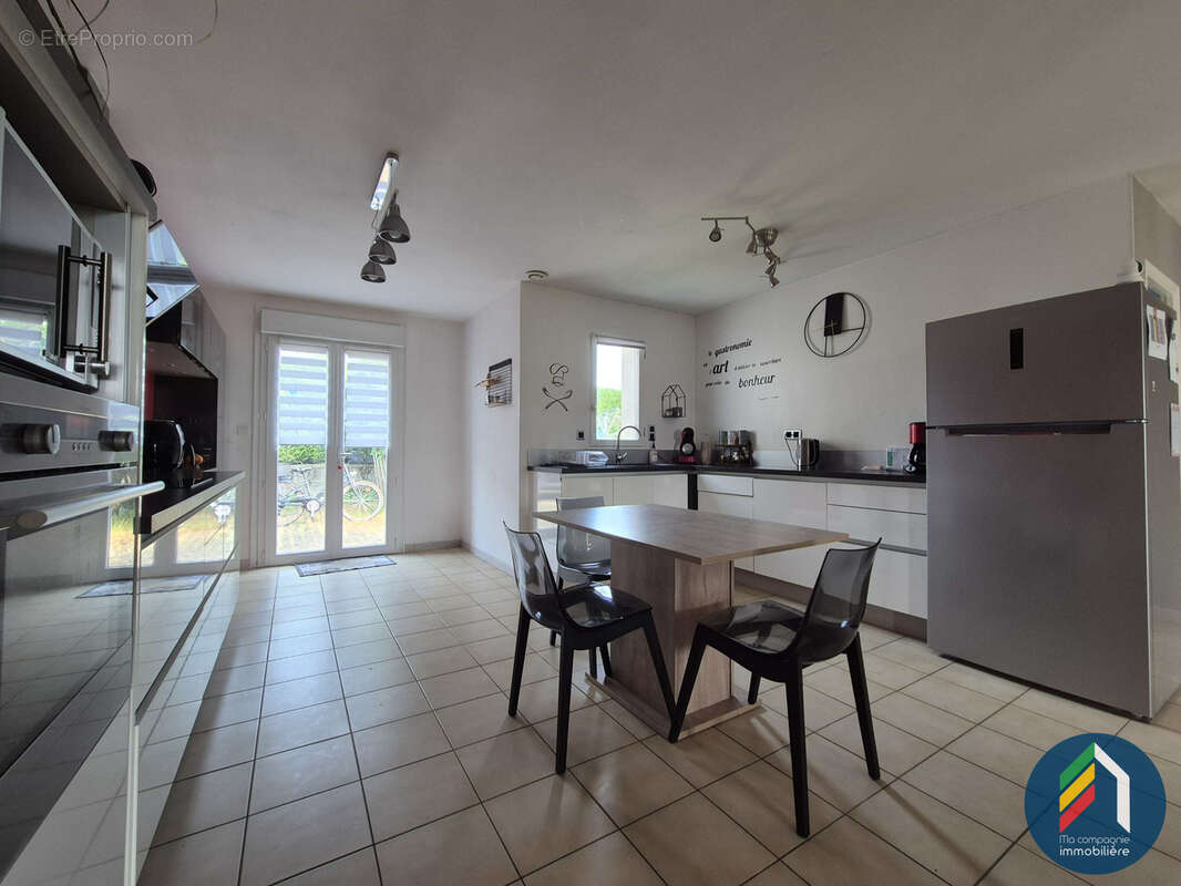 Maison à LA MEILLERAIE-TILLAY
