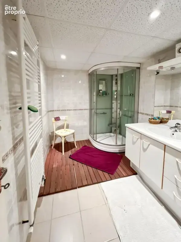 Maison familiale avec piscine, espace indépendant et grand jardin verdoyant - photo 33