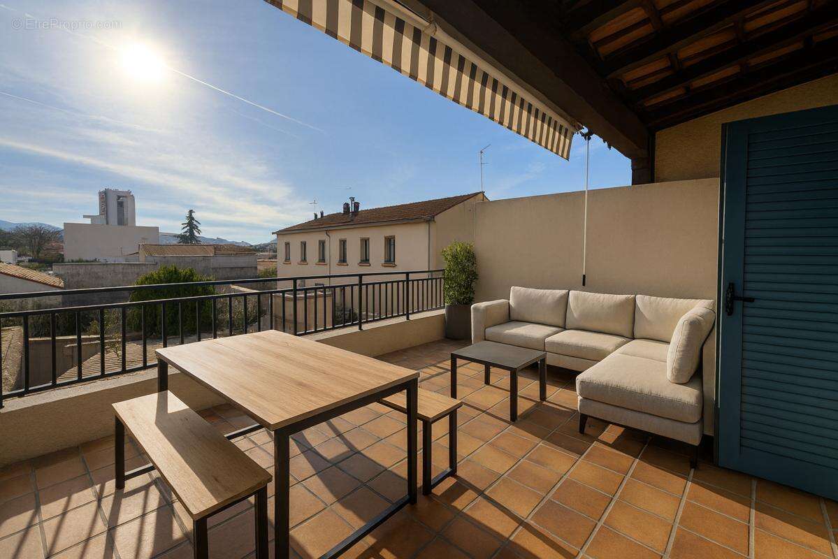 Appartement à MARSEILLE-10E