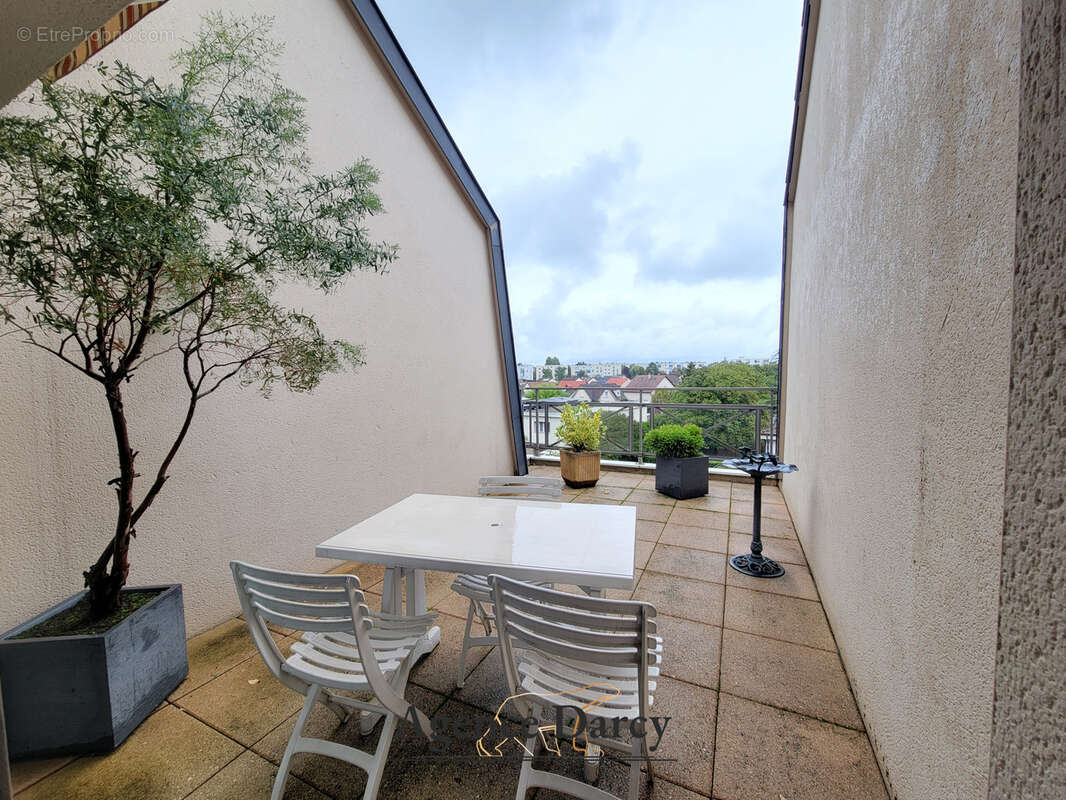 Appartement à CHEVIGNY-SAINT-SAUVEUR