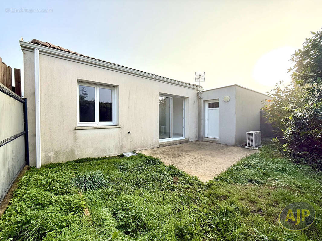 Maison à SAINTE-PAZANNE