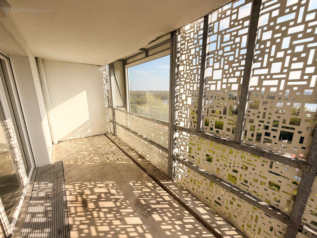 Appartement à VILLENAVE-D'ORNON