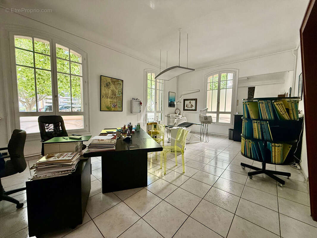 Commerce à PERPIGNAN