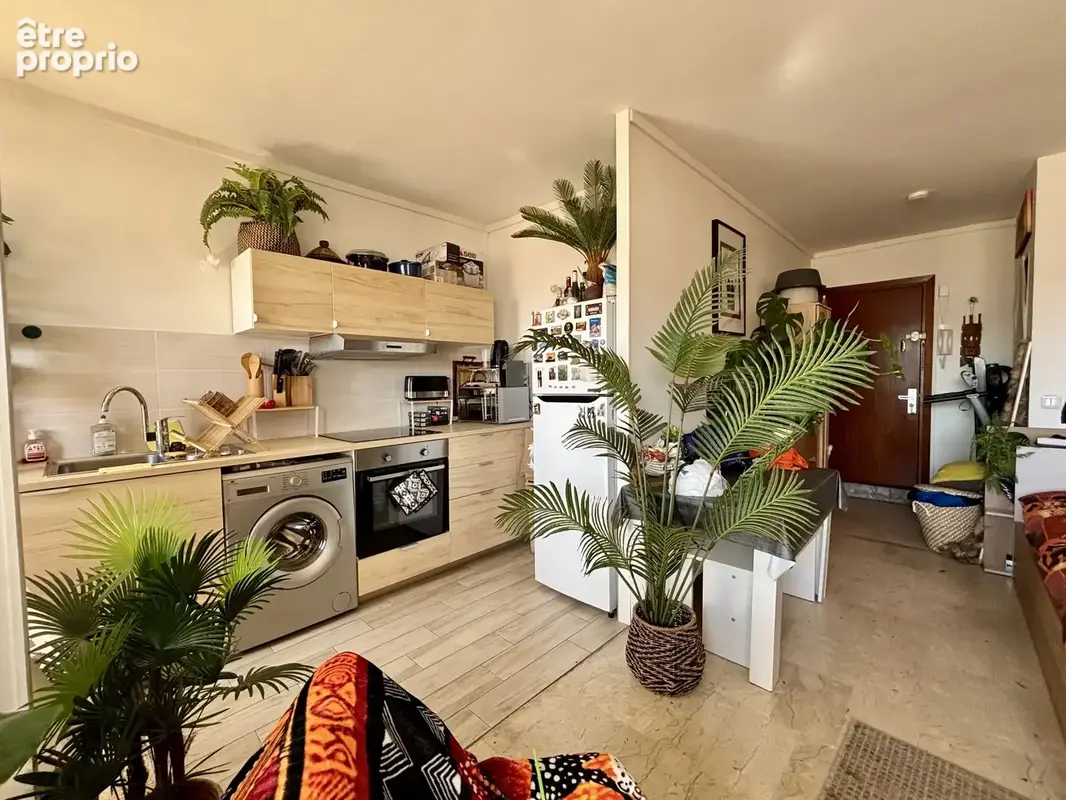 IDÉAL INVESTISSEUR - Appartement T1 avec balcon au dernier étage - Secteur Timone / Facultés (13005) - photo 3