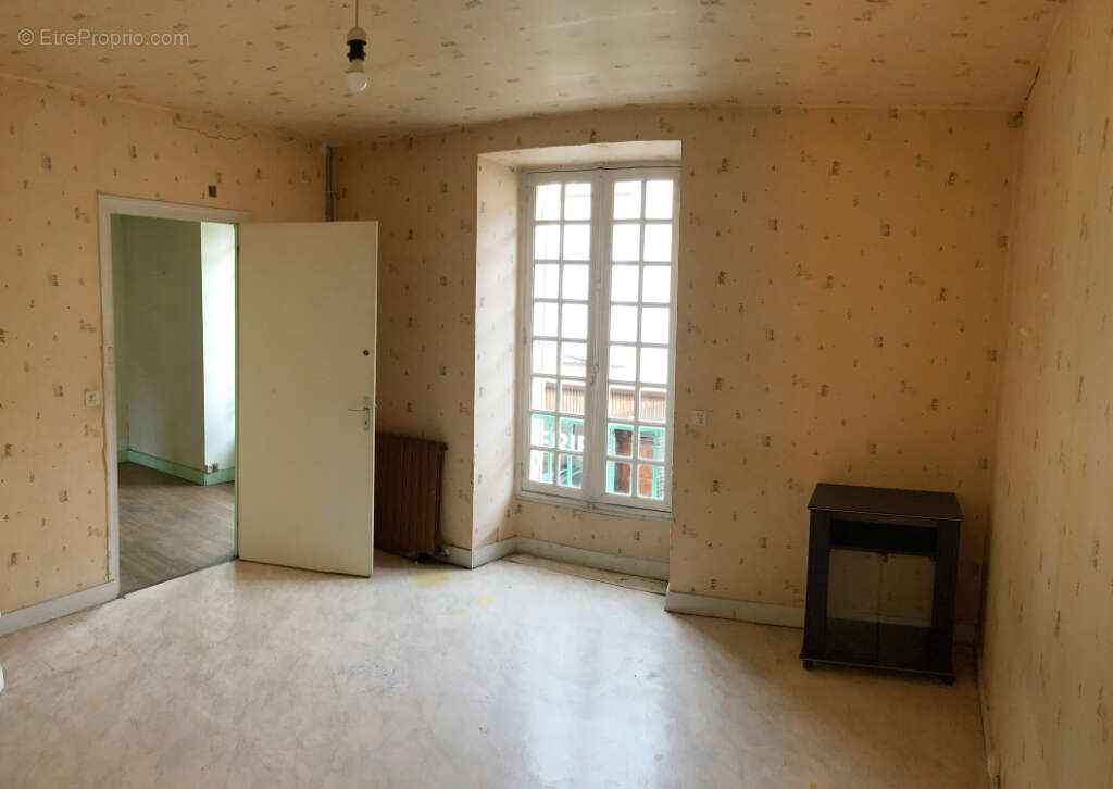 Appartement à EXCIDEUIL