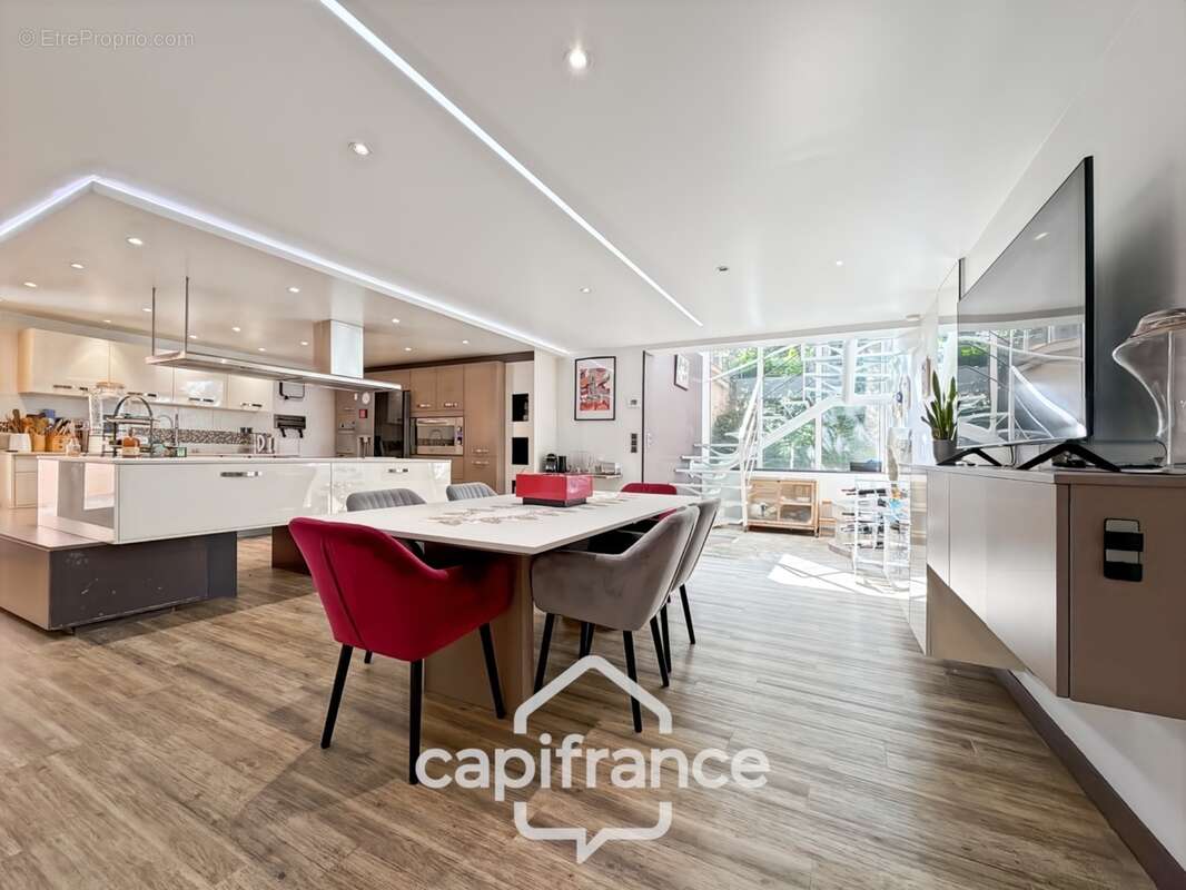 Le perreux sur marne (94) – maison familiale 262,50m² – 4 suites – jardin et piscine hors sol – garage double - photo 12